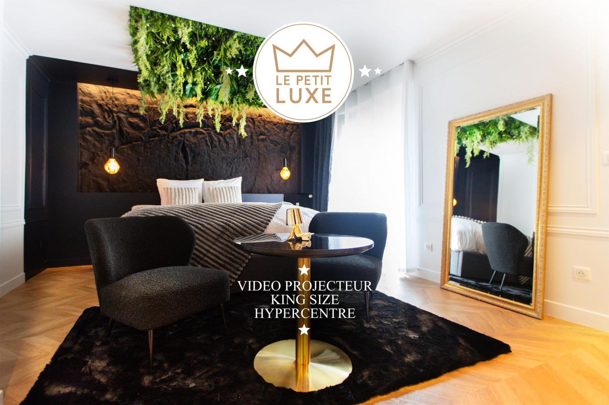Апартаменты Le Petit Luxe - Hypercentre, Cinema, King Size Труа Экстерьер фото
